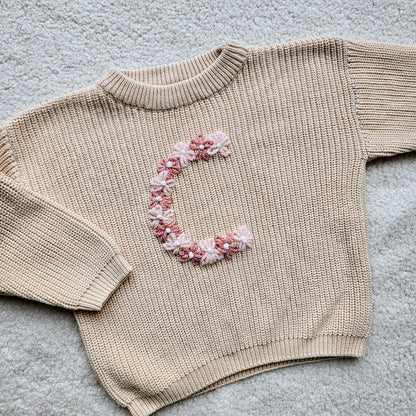 Sweater bloemenletter