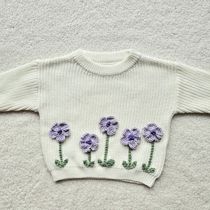 Sweater wit/paarse bloemen 3/6 maand