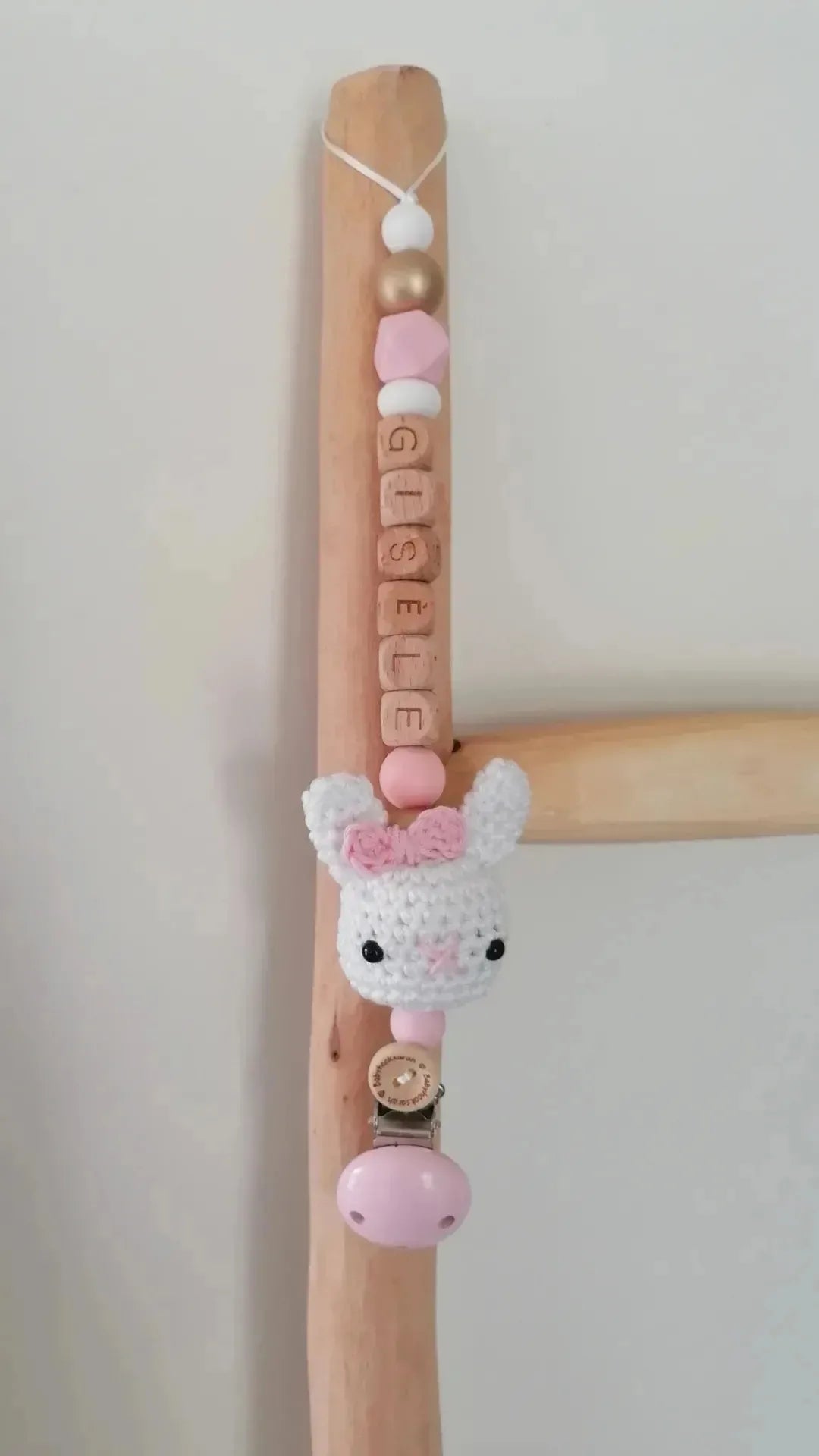 Speenkoord Konijn beige gehaakt